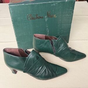 #Christiane Perez heels